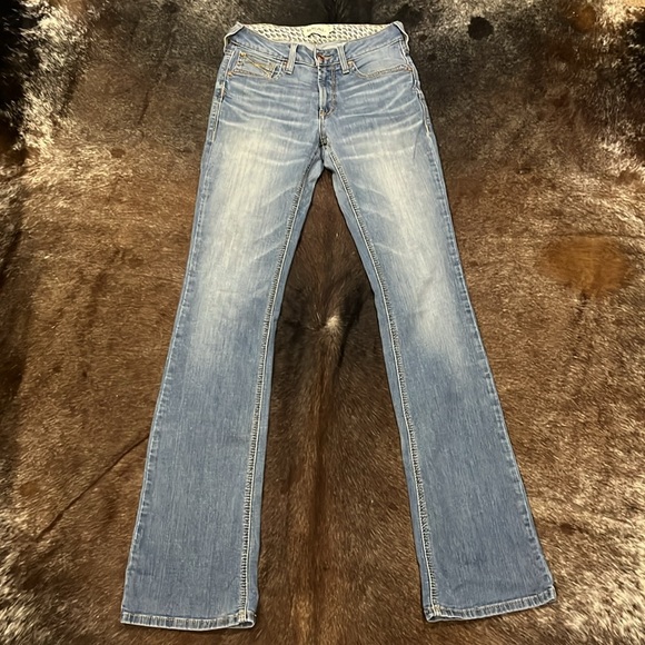 Used Ariat High Rise Bootcut Jeana - Picture 4 of 6
